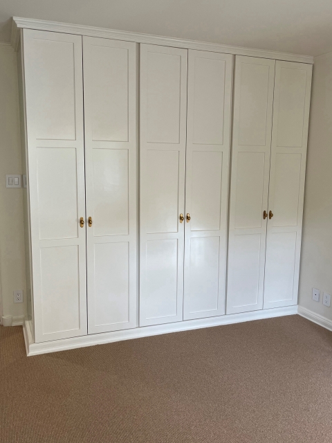 Modular Solid Wood Wardrobes